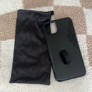 Loopy case for iPhone 11 Pro Max Black Leopard